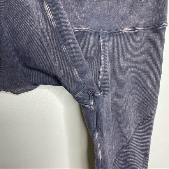 NUX One By One Mineral Wash Black Wash Crop Legging Womens XS - Picture 6 of 10